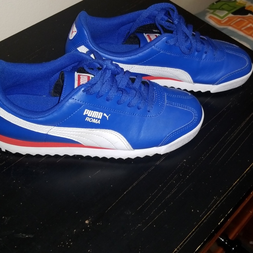 Boys Puma Sneakers